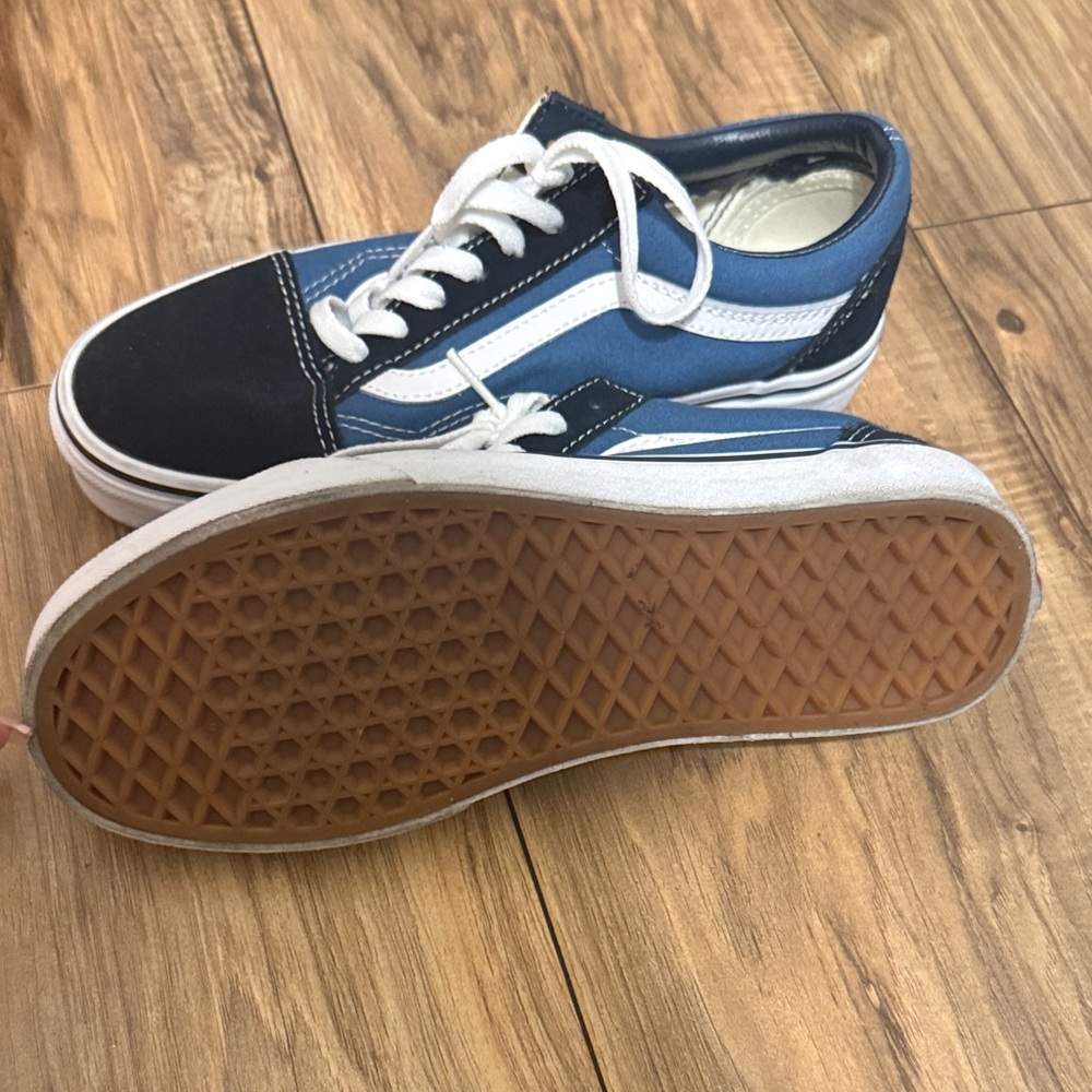 Vans Kids Sneakers in Navy and White - Picture 3 of 5